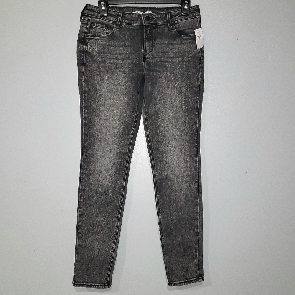 Old Navy Rockstar Super Skinny Low Rise Jeans - Black
